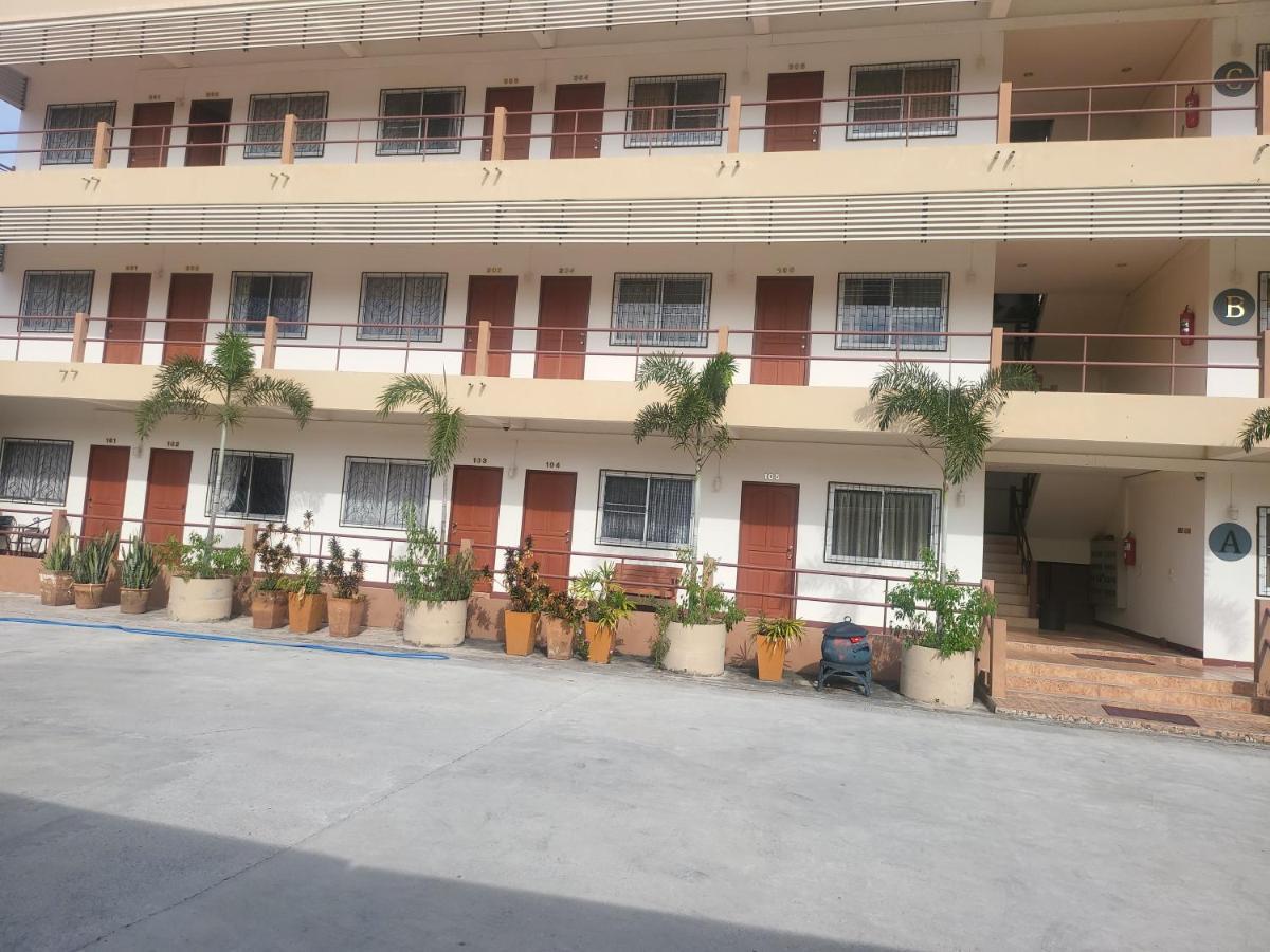 Ekaluk Place Inn Pattaya Exterior foto